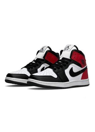 Оригинальные кроссовки nike air jordan 1 белые с черным и красным