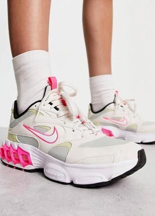 Кроссовки nike оригинал новые1 фото