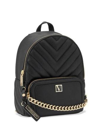 Рюкзак чорний victoria's secret pebbled v-quilt small city backpack