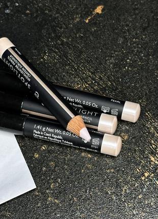 Карандаш-хайлайтер eyeko spotlight highlighter pencil