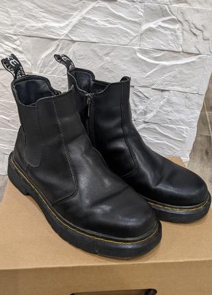 Подростковые ботинки dr.martens челси 35-22см