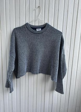 Укороченый свитер оверсайз синий в полоску4 фото
