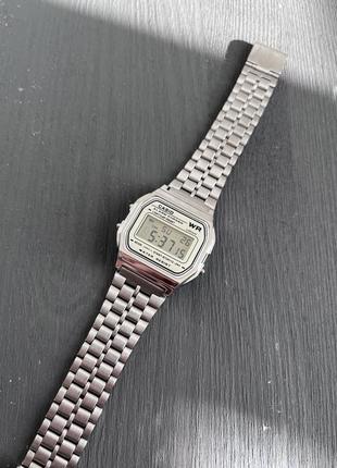 Casio a159w / наручные часы / ретро. серебряный с белым циферблатом4 фото