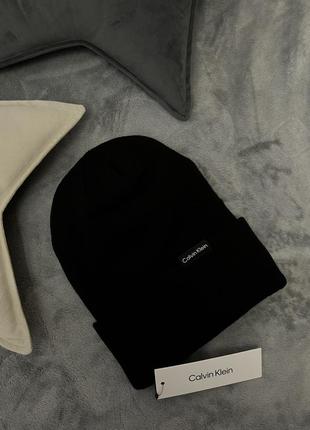 Новая коллекция! шапка calvin klein. размер one size. оригинал