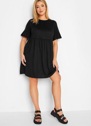 Boohoo чорне плаття футболка з рукавом велика батальна батал волан нове трикотаж