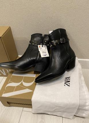 Ботинки zara казаки ботильоны на каблуке кожаные