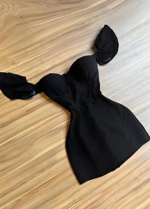 Платье мини с имитацией корсета с открытыми плечами рукава рюшки платья короткая черная красная праздничная вечерняя элегантная трендовая стильная