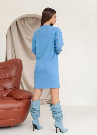 Голубое свободное платье с накладным карманом3 фото