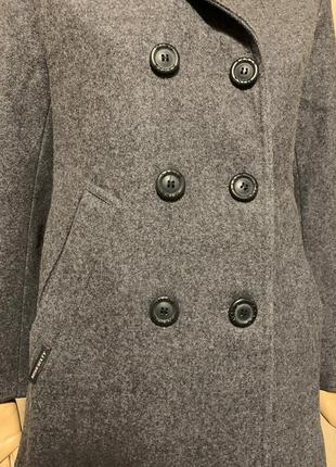 Серое двубортное пальто из шерсти итальянский бренд miss sixty (s-m)4 фото