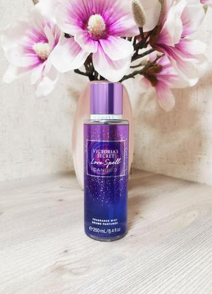 Парфумований зволожуючий спрей candied fragrance mist love spell