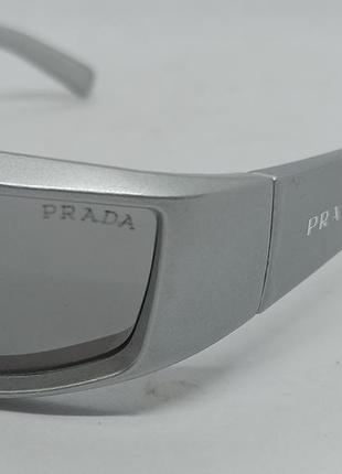 Окуляри в стилі prada сонцезахисні унісекс модні вузькі сірі лінзи сірий металік дзеркальні3 фото
