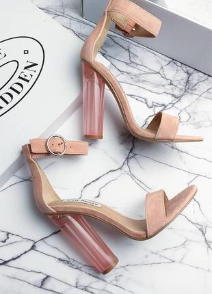 Steve madden оригінал бежево-пудрові замшеві босоніжки на підборах прозорому