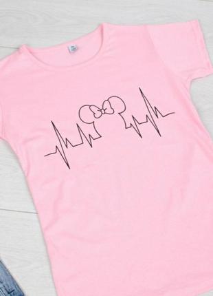 Стильная розовая пудра футболка с рисунком модная2 фото