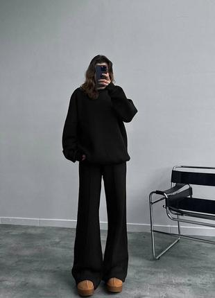Костюм женский однонтонный теплый на флисе оверсайз свитер штаны свободного кроя на высокой посадке качественный базовый черный