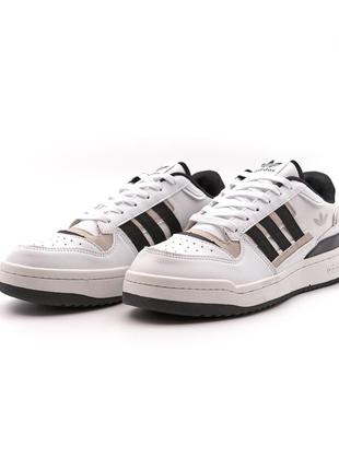 Кроссовки adidas forum low black white