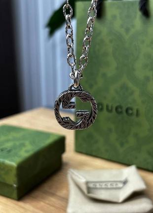 Gucci гущи кулон