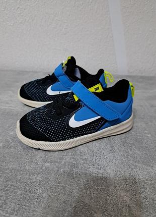 Nike кросівки дитячі