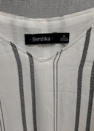 Полосатое платье сарафан в полоску на тонких бретелях от bershka7 фото