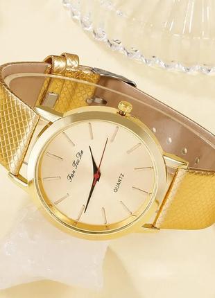 Красивий жіночий комплект аксесуарів gold ,годинник+браслети6 фото