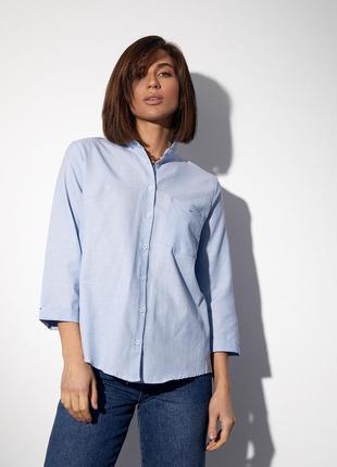Женская голубая рубашка с воротником стойкой3 фото