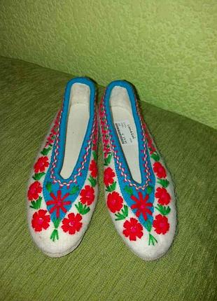 Эксклюзивные тапочки от lien&giel войлок + вышивка