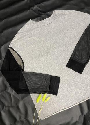 Свитшот серого цвета с рукавами в сеточку от бренда zara sport3 фото