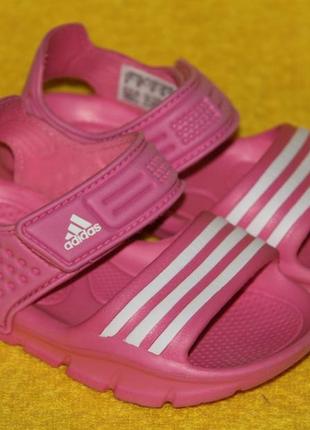 Босоножки adidas р.23 стелька 14,5 см