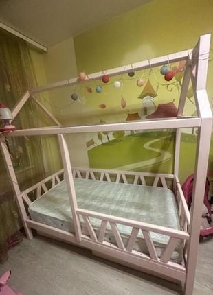 Дитяче ліжко