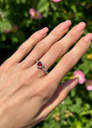 Серебряная кольца «красное сердце» 3