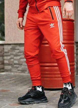 Спортивні штани в стилі adidas originals червоні