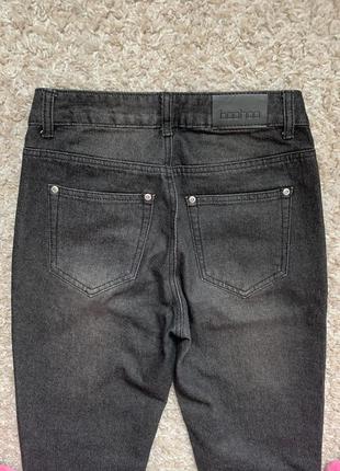 Крутые  джинсы mom от boohoo s - размер5 фото