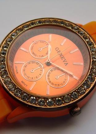 Geneva часы с кристаллами силиконовый ремешок5 фото