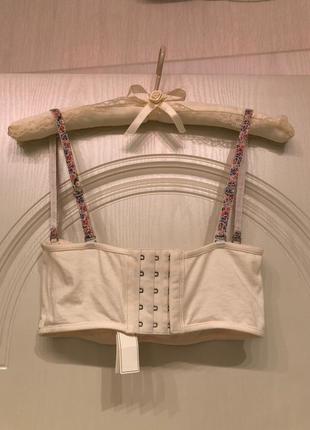 Gilly hicks бюстгальтер