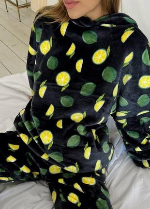 Теплі махрова піжама з принтом лімонів з худі з капюшоном з фіксаорами по низу худі з штанами з кішенями з манжетами5 фото