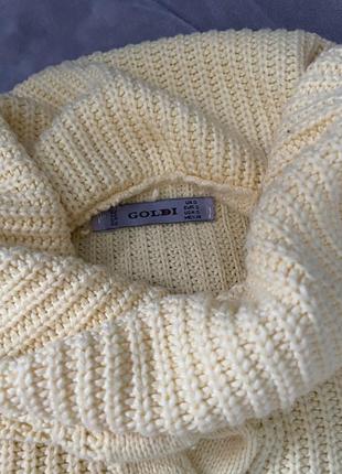 Гарний тепленький светр в стилі оверсайз5 фото