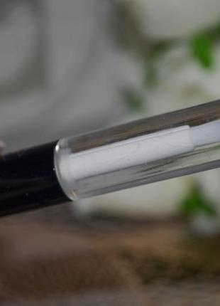 Стойкая губная помада с эффектом пухлых губ perfect wear plump & stay lip color avon