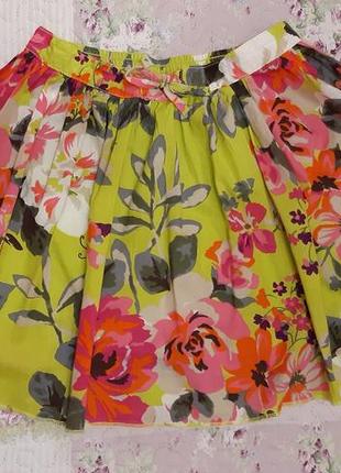 Яскрава спідничка next