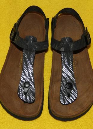 Босоніжки, сандалі, шльопанці, в'єтнамки, шльопанці birkenstock р. 37-38 устілка 23,5-24 см4 фото