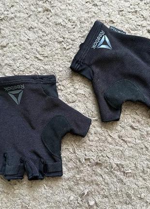 Перчатки спортивные женские для зала