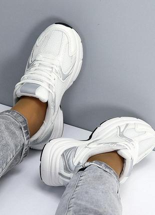 Белые текстильные миксовые дышащие женские кроссовки прогулочные и в спортзал 200364 фото