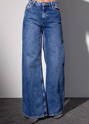Жіночі джинси фасону wide leg