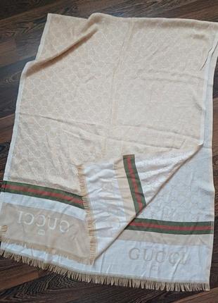 Большой женский шаоф