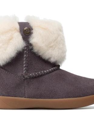 Фирменные ботинки валенки угги ugg