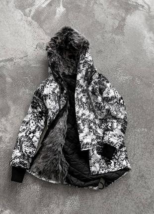 Куртка парка черно-белая