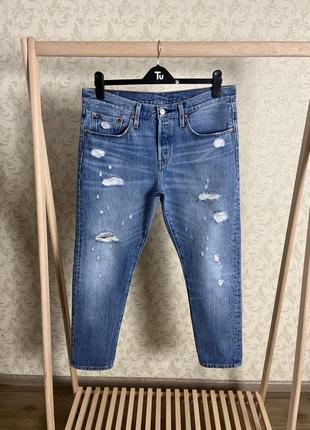 Рваные джинсы levi's 5013 фото