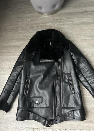 Зимова дубльонка от stradivarius