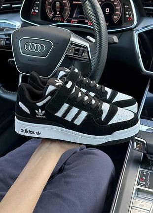 Жіночі кросівки adidas originals forum 84 low / адідас / демісезонні / весняні, літні, осінні / взуття / шкіра, замша / білі, чорні, сірі