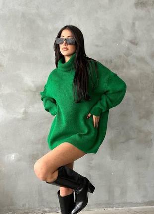 Зеленая туника oversized с удлиненным горлышком❣️