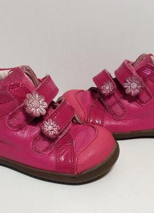 Детские кожаные ботиночки туфли для девочки clarks3 фото