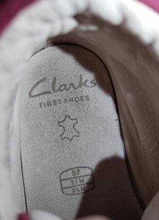 Детские кожаные ботиночки туфли для девочки clarks7 фото